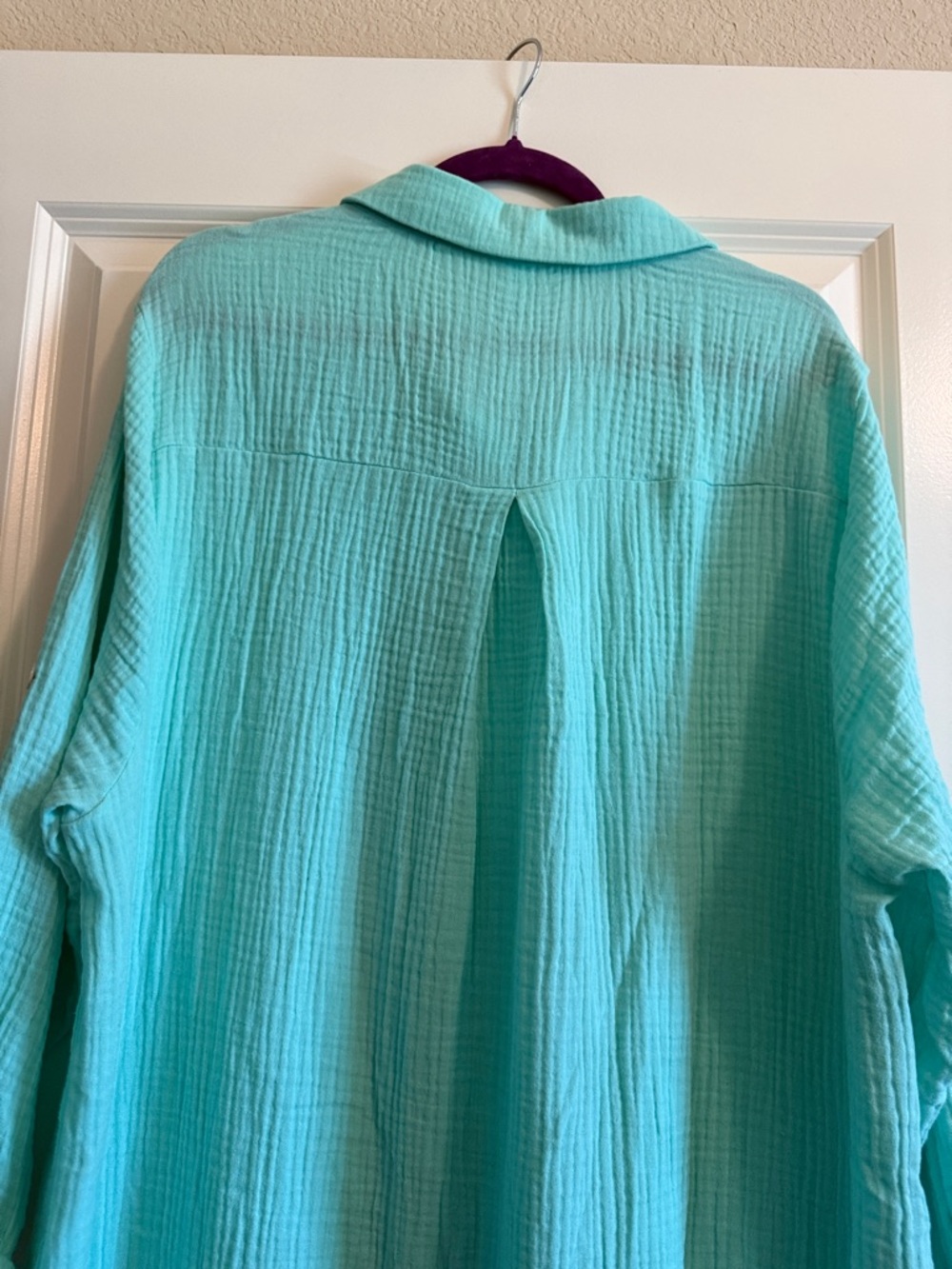 Dear Scarlett Relaxed Button-Front Maxi Dress in Aqua - Picture 10 of 12